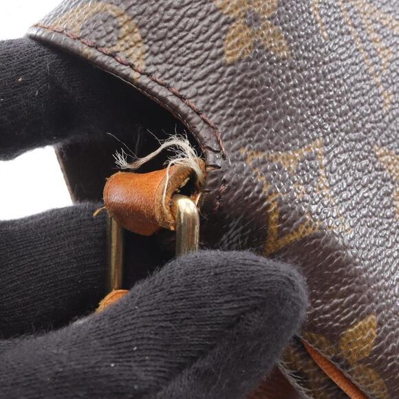 LOUIS VUITTON Brown Monogram Leather Shoulder Bag - Picture 6 of 13